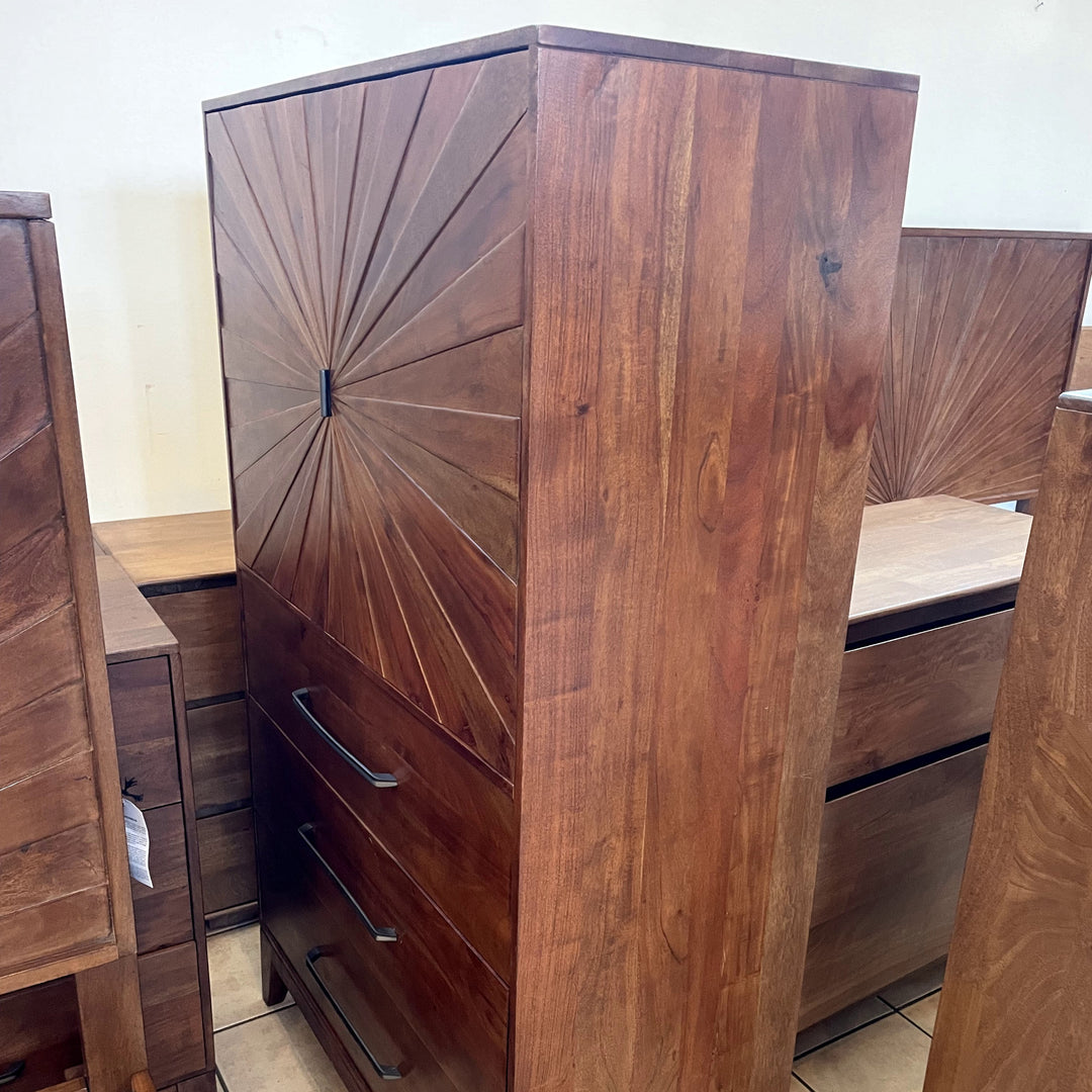R2G Cabinet with Drawers - Sample
